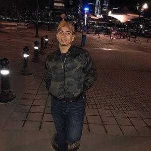 Meet your Posher, Eugenio